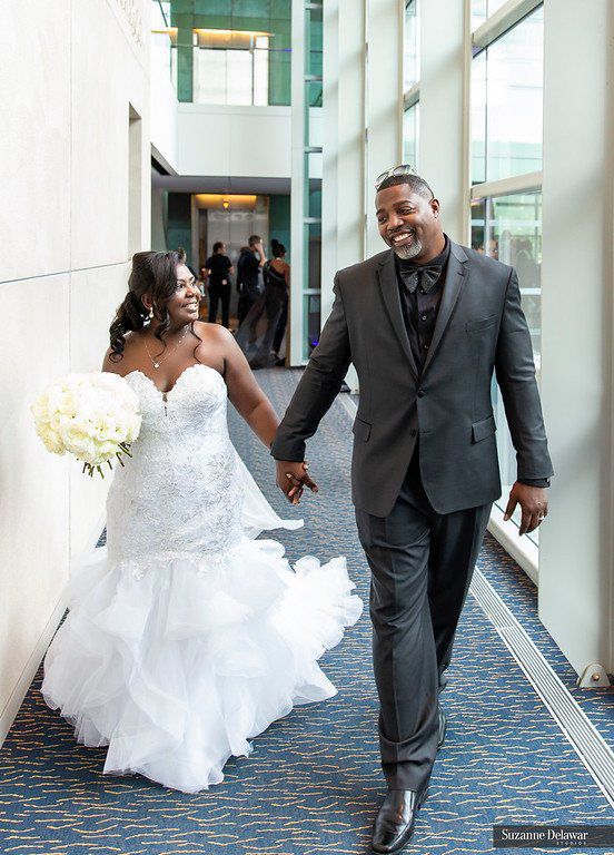 They're married!